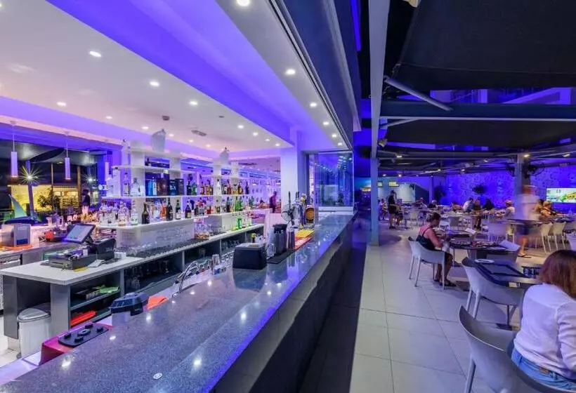 Fotos del hotel River Rock:  42