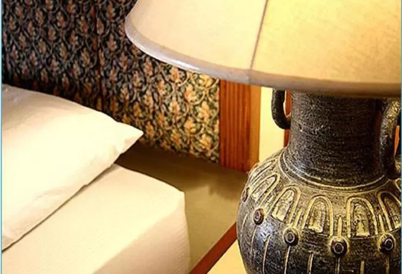 Fotos del hotel King Royal Garden Inn:  21