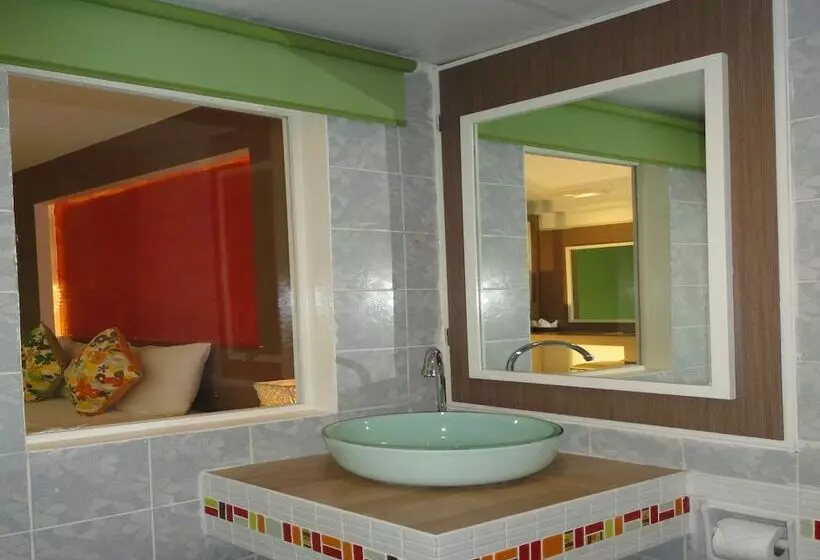 Fotos del hotel Lamoon Resotel:  6