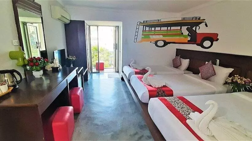 Fotos del hotel Lamoon Resotel:  23