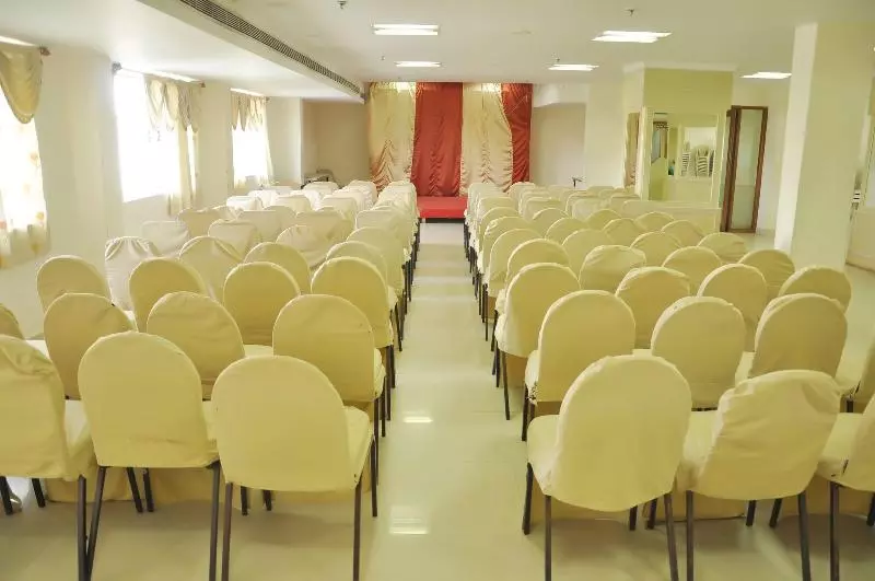 Fotos del hotel Nayagara:  12