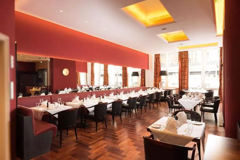 Fotos del hotel Palais Esplanade Hamburg:  8