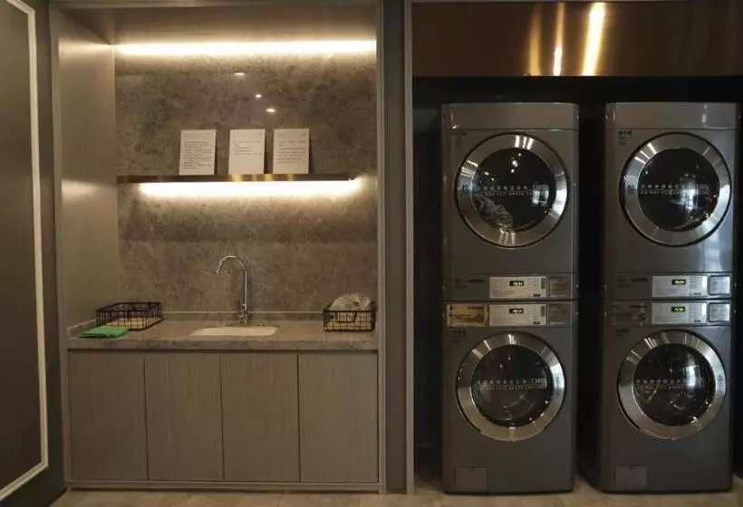 Fotos del hotel Ramada Encore:  17