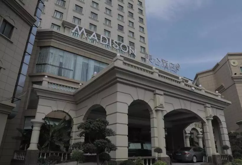 Fotos del hotel Ramada Encore:  8