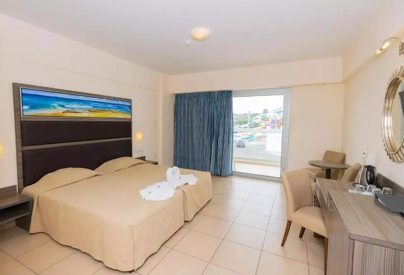 Fotos del hotel Tofinis:  22