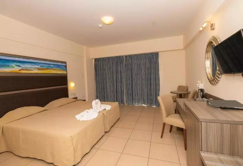 Fotos del hotel Tofinis:  18