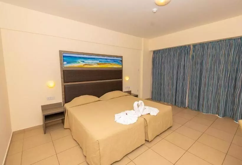 Fotos del hotel Tofinis:  12