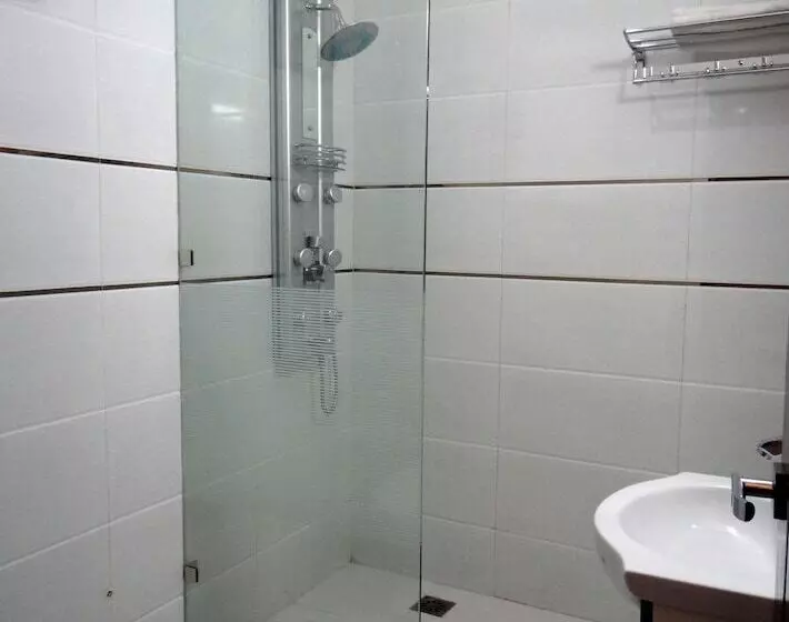 Fotos del hotel Orbit 34:  6