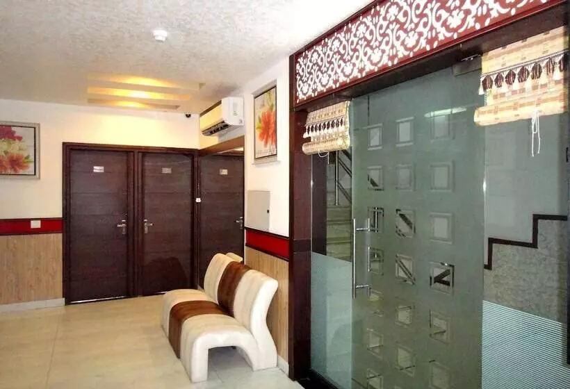 Fotos del hotel Orbit 34:  3