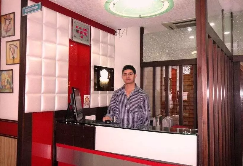 Fotos del hotel Orbit 34:  13