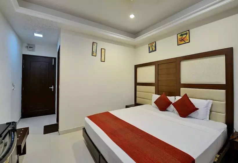 Fotos del hotel Orbit 34:  22