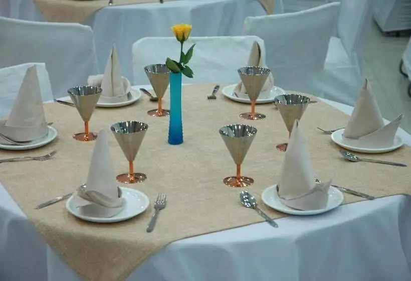 Fotos del hotel Orbit 34:  21