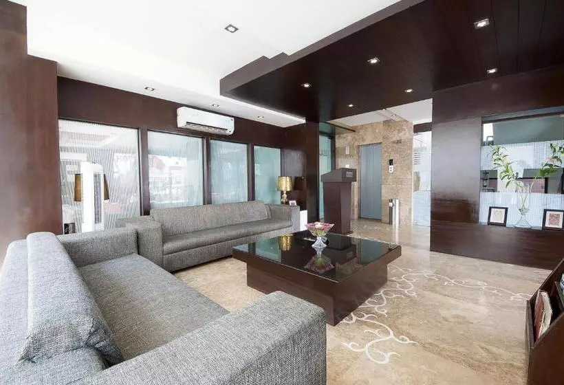 Fotos del hotel Raya Inn:  14