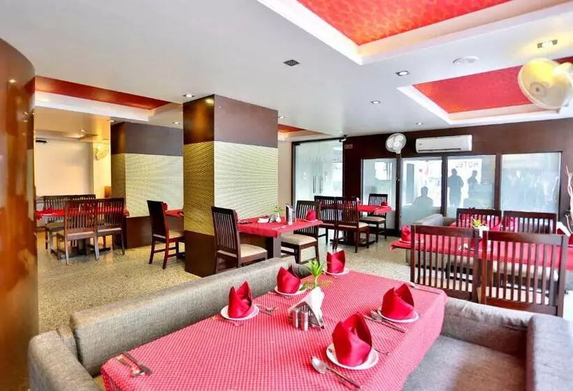 Fotos del hotel Raya Inn:  12