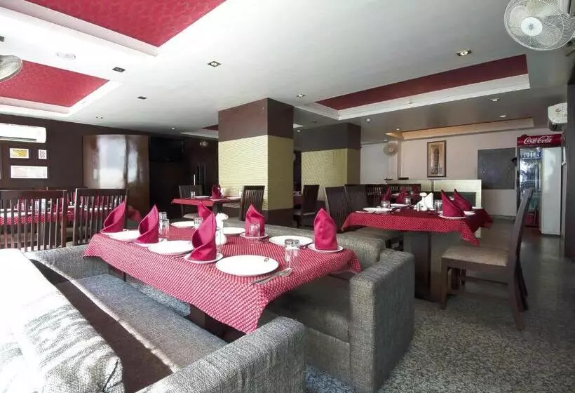 Fotos del hotel Raya Inn:  3