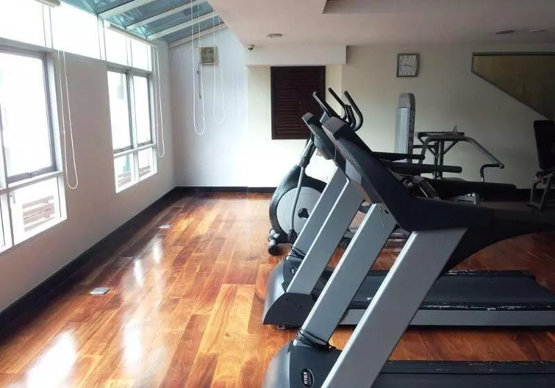 Fotos del hotel August Suites:  25