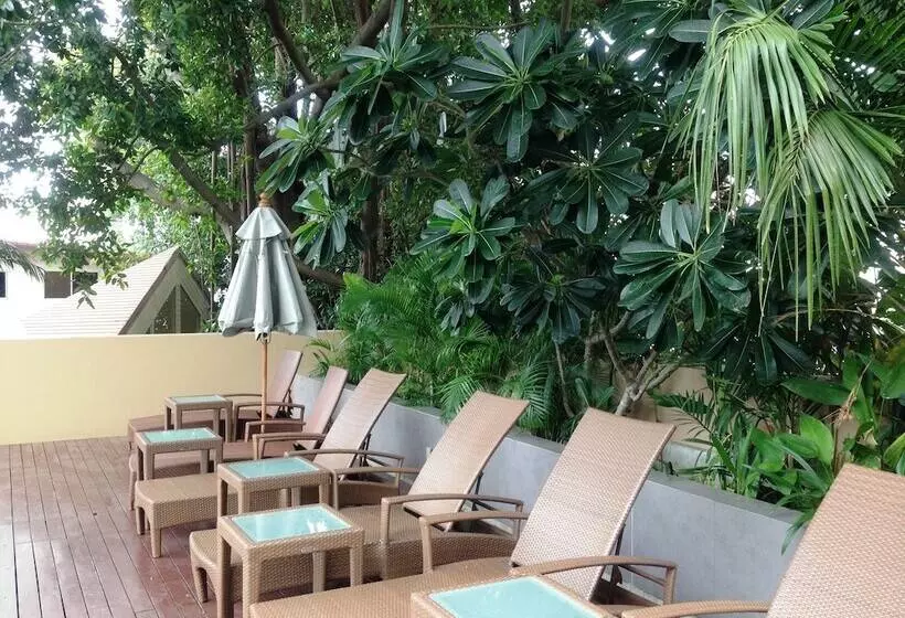 Fotos del hotel August Suites:  7