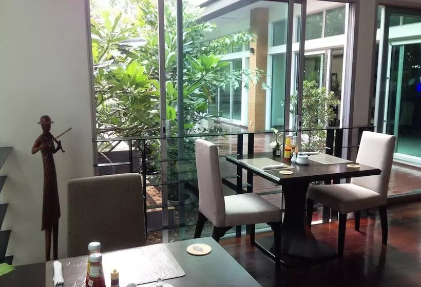 Fotos del hotel August Suites:  20