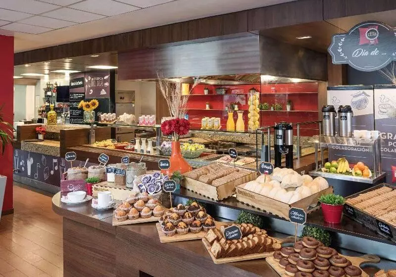 Fotos del hotel Ibis Santiago Las Condes Manquehue:  11