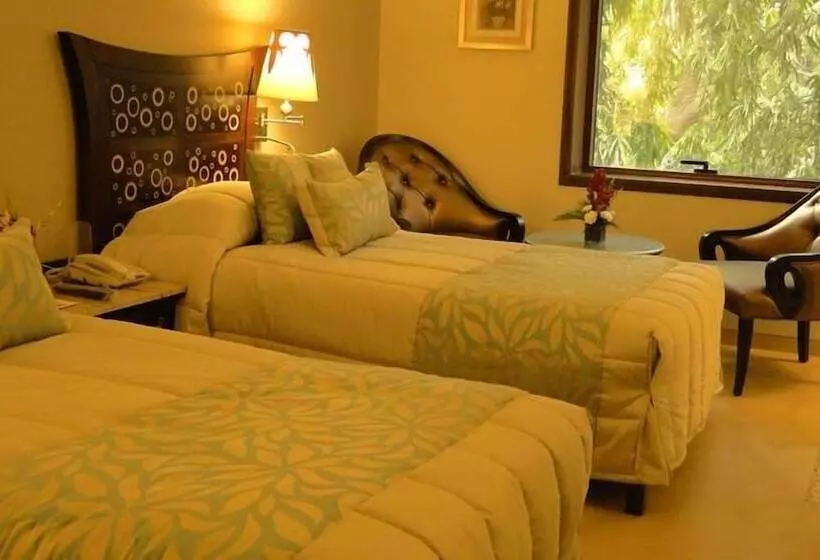 Fotos del hotel Sai Palace:  8