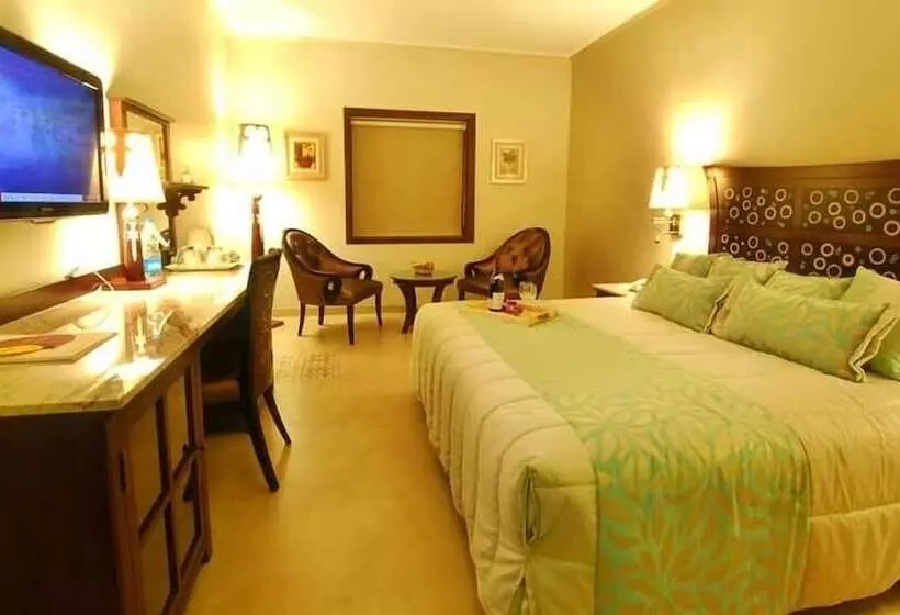 Fotos del hotel Sai Palace:  2