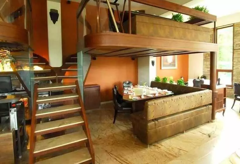 Fotos del hotel Sai Palace:  18