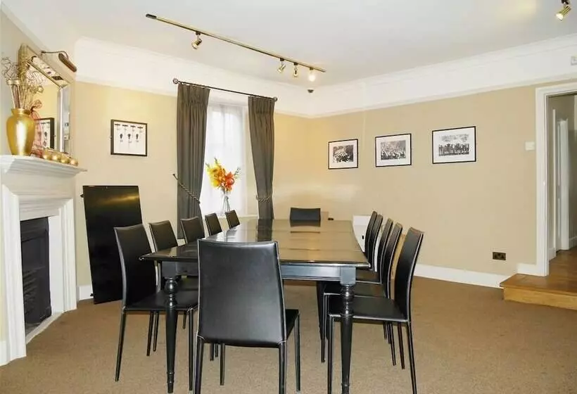 Fotos del hotel The Angel In Wootton Bassett:  6