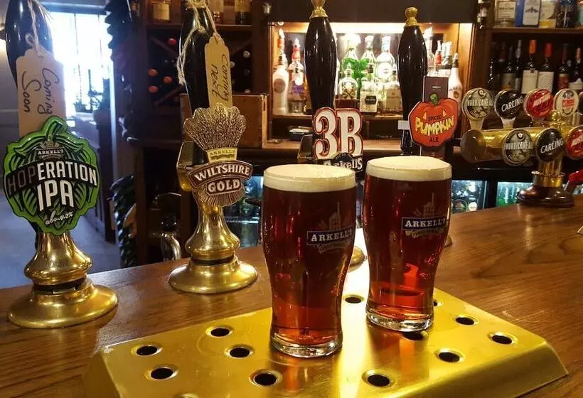 Fotos del hotel The Angel In Wootton Bassett:  14