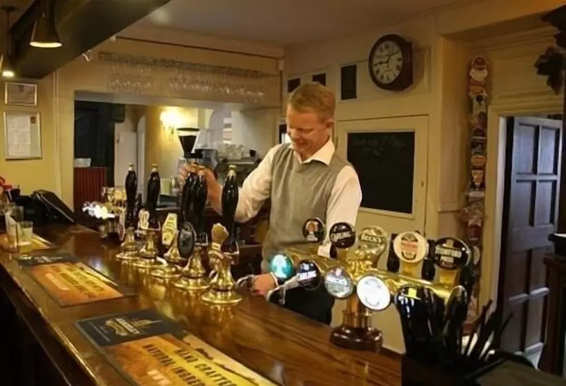 Fotos del hotel The Angel In Wootton Bassett:  5