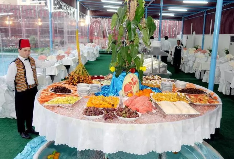 Fotos del hotel Al Bustan Hotel Flats:  18