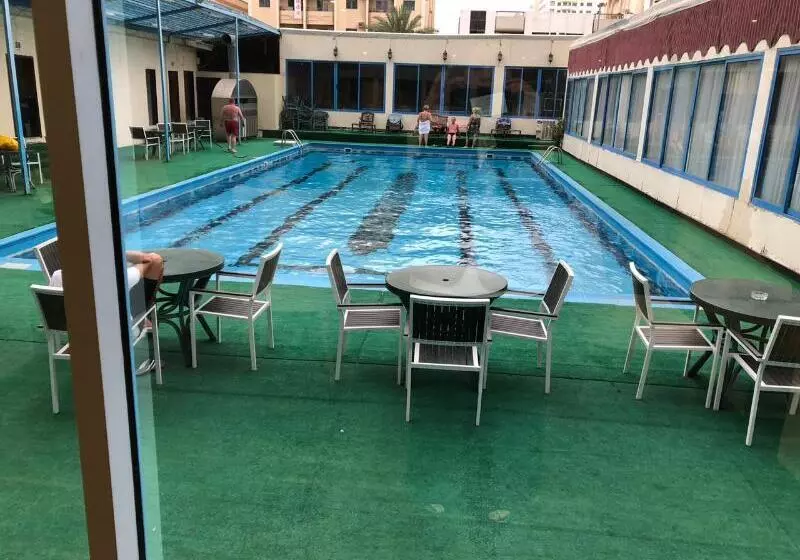 Fotos del hotel Al Bustan Hotel Flats:  3