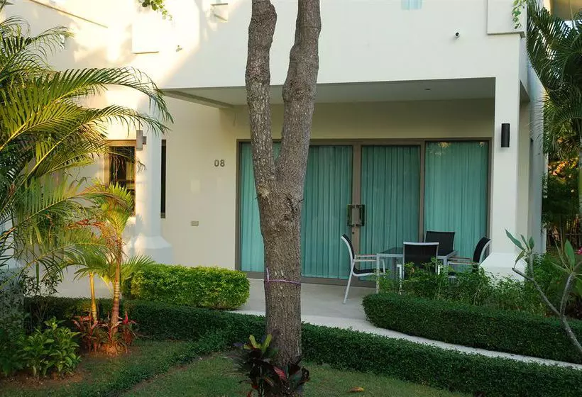 Fotos del hotel Akamai Village:  13