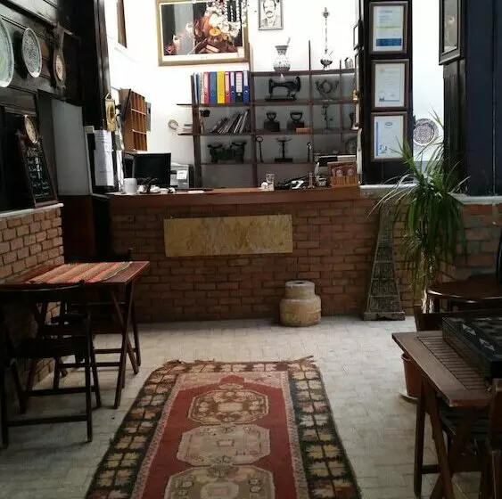 Fotos del hotel Erken Pansiyon:  4