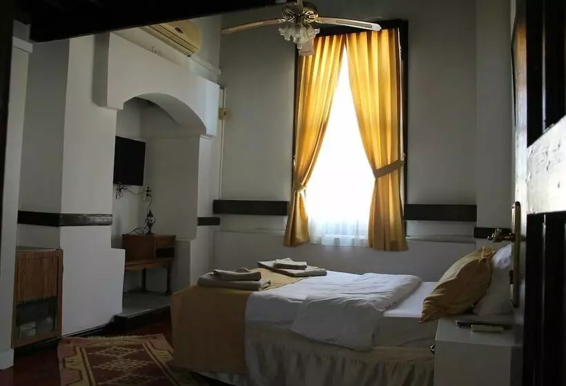 Fotos del hotel Erken Pansiyon:  24