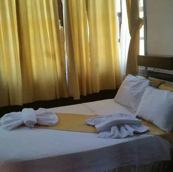 Fotos del hotel Erken Pansiyon:  9