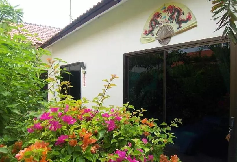 Fotos del hotel Airport Overnight:  24