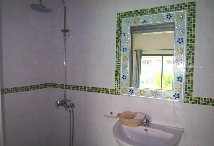 Fotos del hotel Airport Overnight:  16