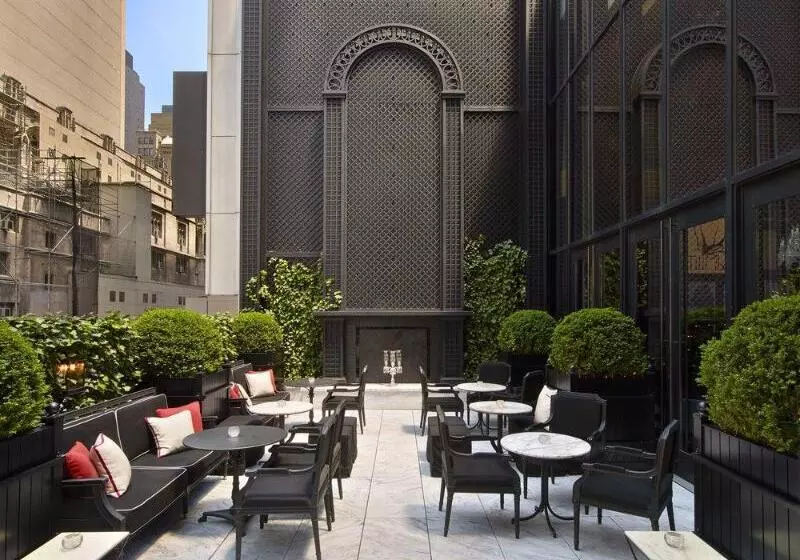 Fotos del hotel Baccarat Hotel And Residences New York:  17