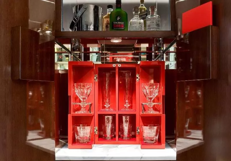 Fotos del hotel Baccarat Hotel And Residences New York:  13