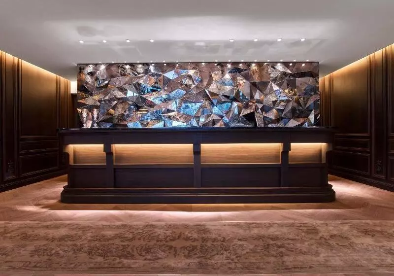Fotos del hotel Baccarat Hotel And Residences New York:  18