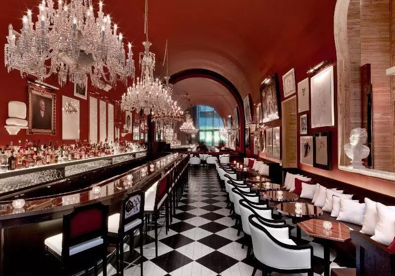 Fotos del hotel Baccarat Hotel And Residences New York:  6