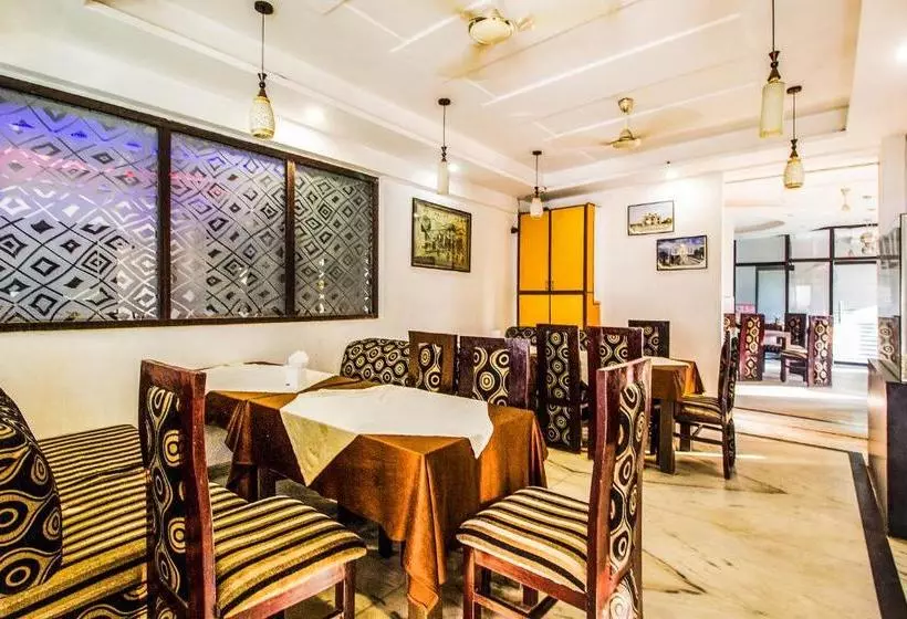 Fotos del hotel Fab Alpine Tajganj:  10