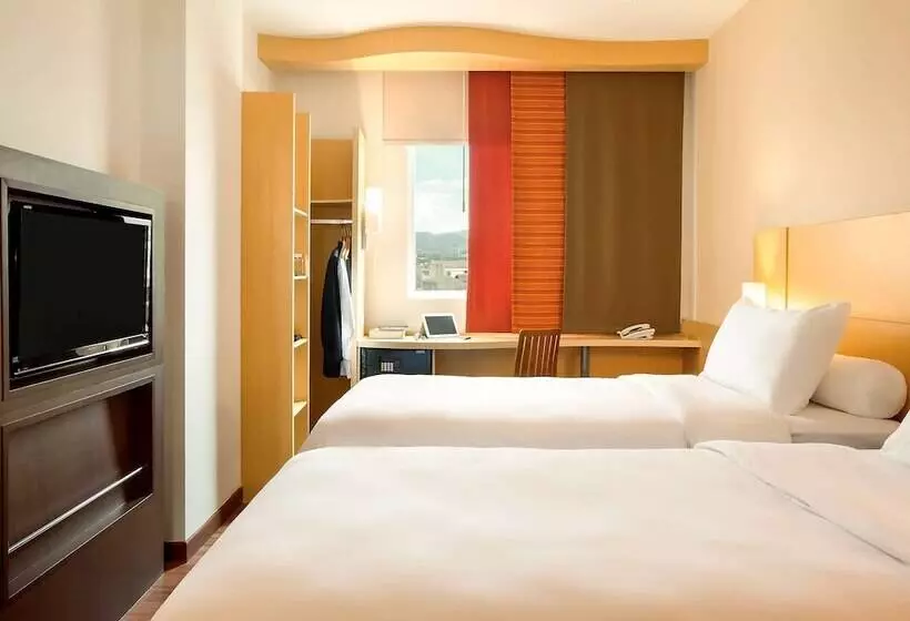 Fotos del hotel Ibis Bandung Pasteur:  8