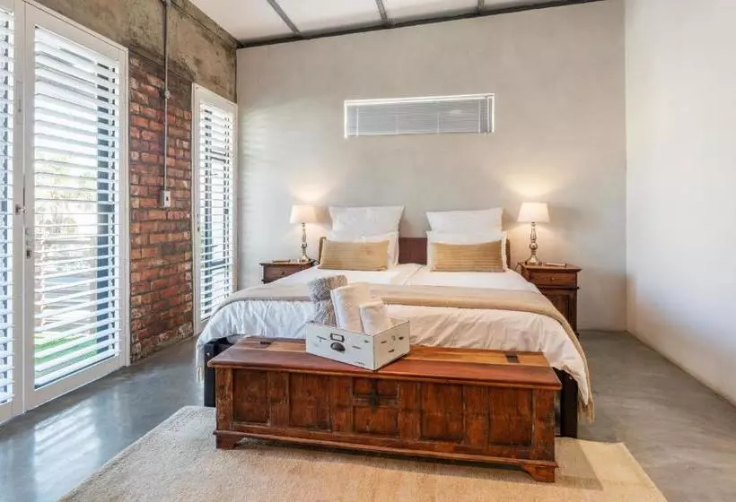 Fotos del hotel Sunsetloft:  24