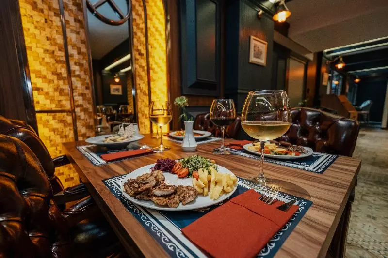 Fotos del hotel Castle Old Town:  15