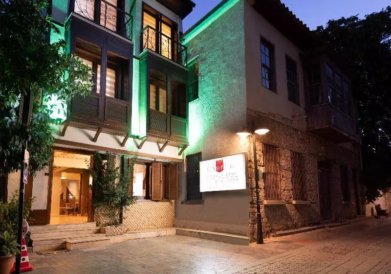 Fotos del hotel Castle Old Town:  24