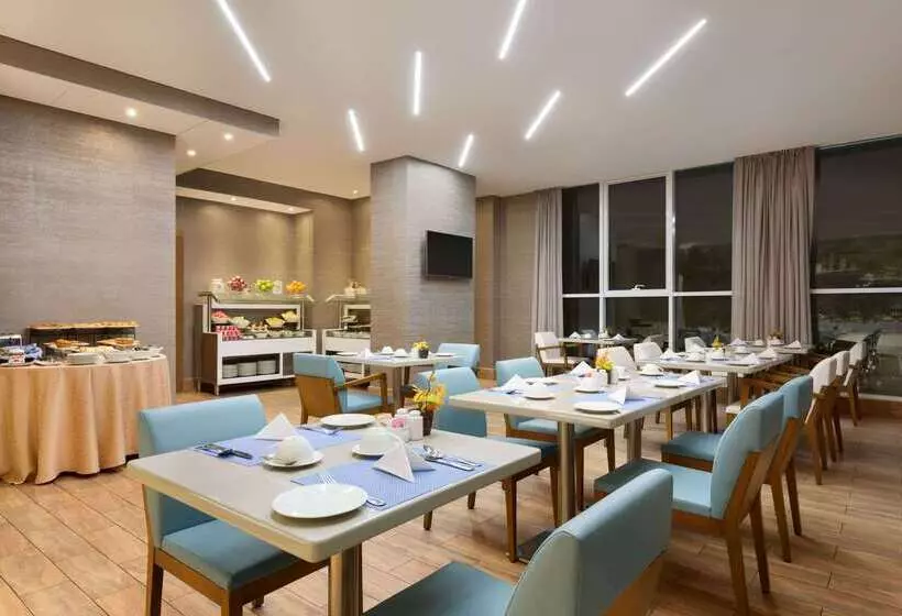 Fotos del hotel Tryp By Wyndham Abu Dhabi City Center:  15