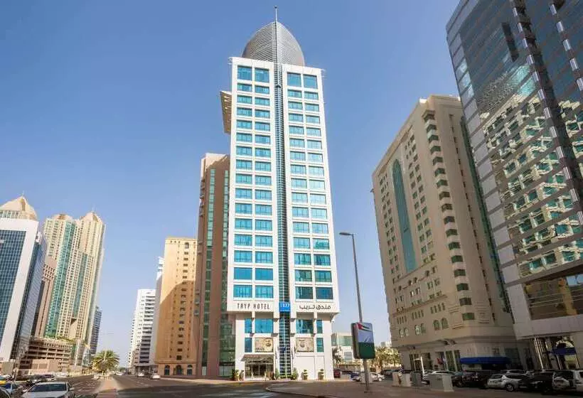 Tryp By Wyndham Abu Dhabi City Center