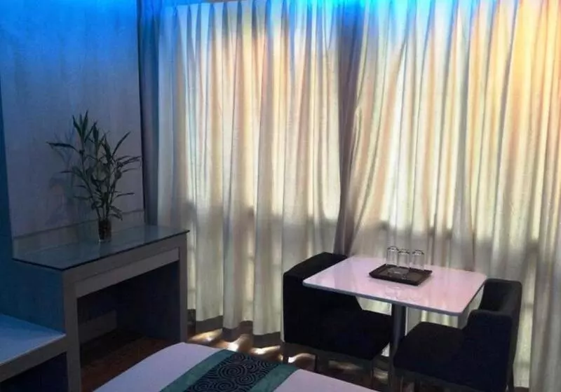 Fotos del hotel Blutique:  21