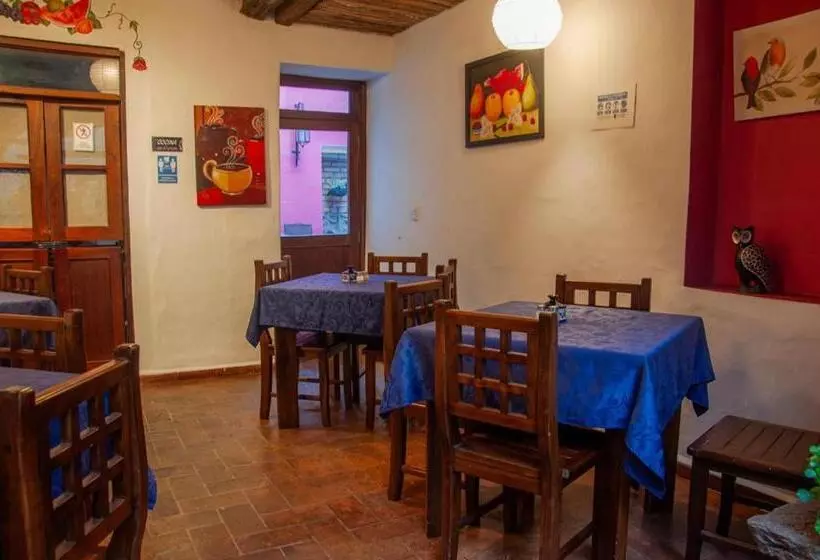 Fotos del hotel Casa De Las Rosas:  3